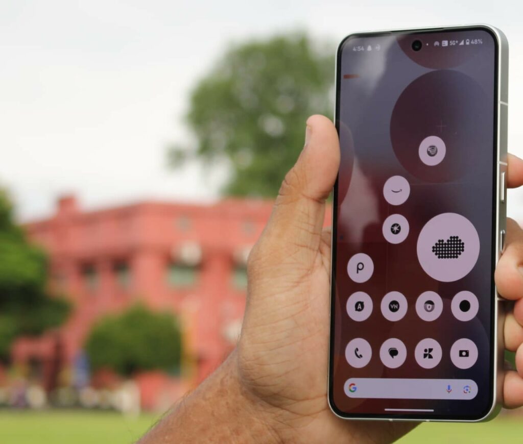 Nothing Phone 3 impresses with design and performance