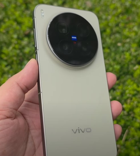 Vivo X300 Pro redefines smartphone photography and performance Vivo X300 Pro redefines smartphone photography and performance